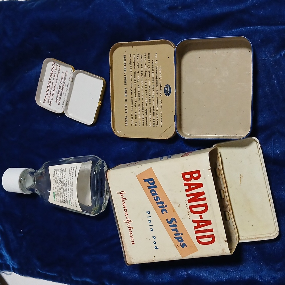 Antique Empty Metal Tins and Glass Mouthwash Bottle - Picture 4 of 4